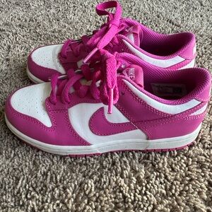 Nike Dunk Low Size 1.5 Y